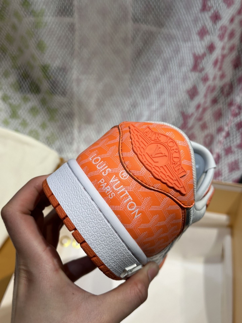 Louis Vuitton Sneakers